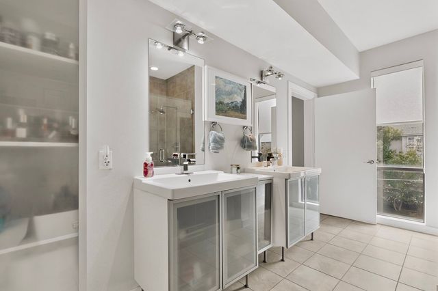 4040 N Hall Street 201, Dallas, TX 75219