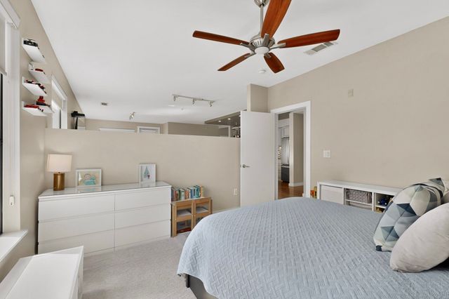 4040 N Hall Street 201, Dallas, TX 75219