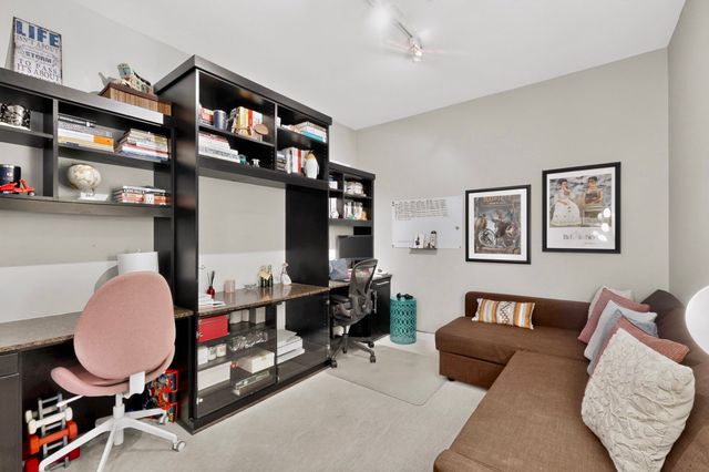 4040 N Hall Street 201, Dallas, TX 75219