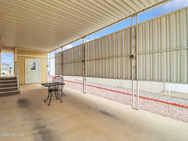 301 S SIGNAL BUTTE Road 827, Apache Junction, AZ 85120