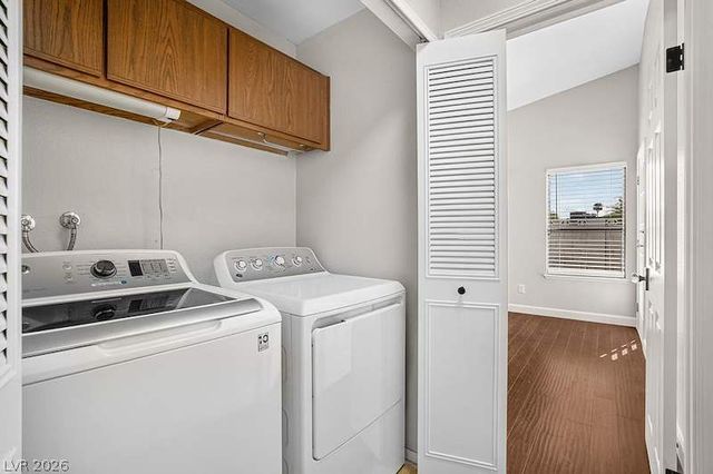 2521 Charteroak Street, Las Vegas, NV 89108