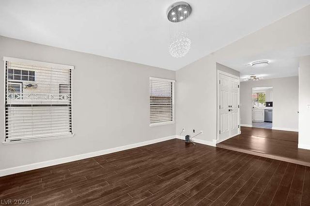 2521 Charteroak Street, Las Vegas, NV 89108