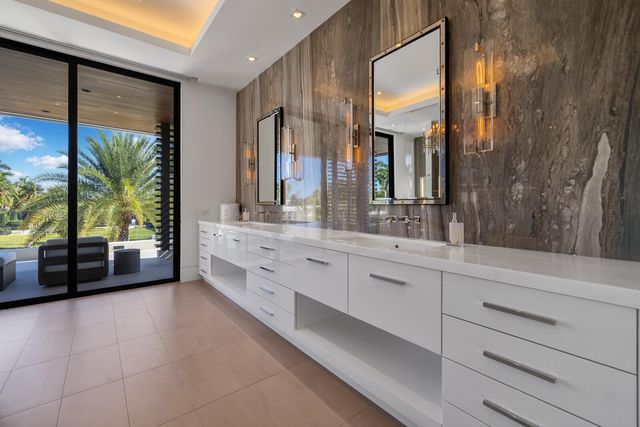 2423 Castilla Isle, Fort Lauderdale, FL 33301