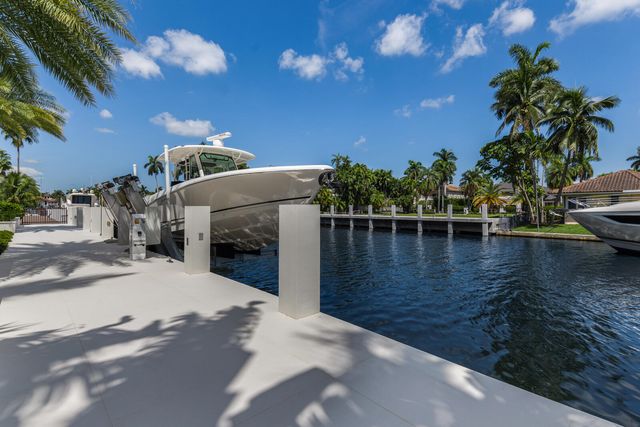 2423 Castilla Isle, Fort Lauderdale, FL 33301