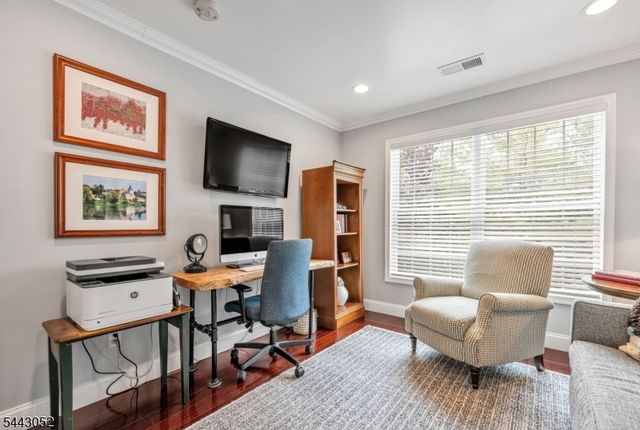 94 Heather Ln, Wyckoff Twp., NJ 07481