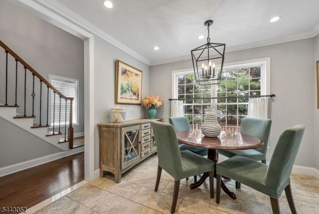 94 Heather Ln, Wyckoff Twp., NJ 07481