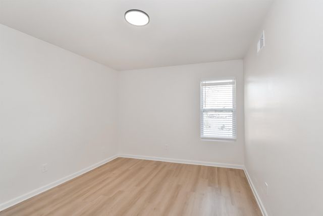 4318 CREEKBED CV, Memphis, TN 38141