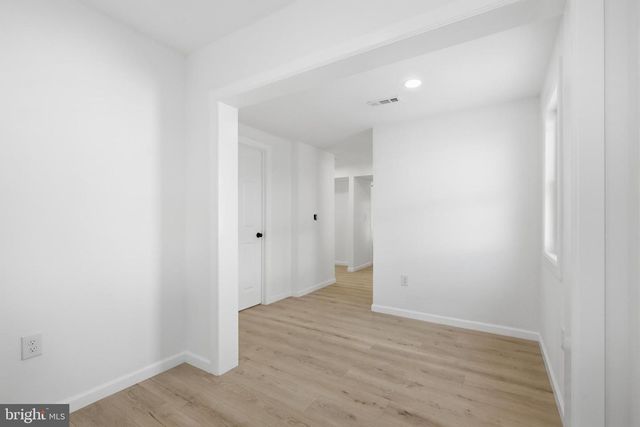 2323 MOLE RD, Secane, PA 19018