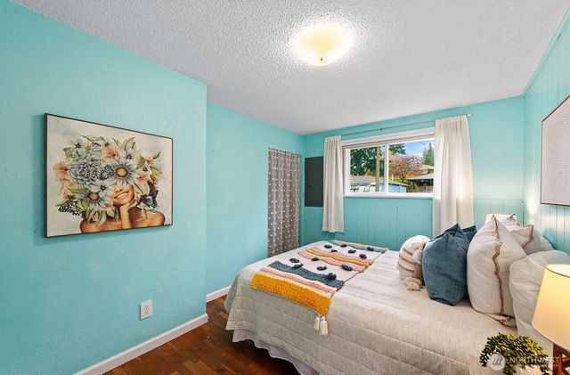 9412 4th Avenue SW, Seattle, WA 98106