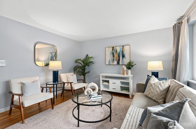 9412 4th Avenue SW, Seattle, WA 98106