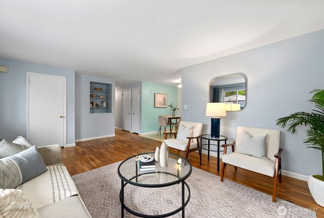 9412 4th Avenue SW, Seattle, WA 98106