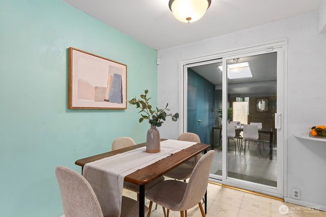 9412 4th Avenue SW, Seattle, WA 98106