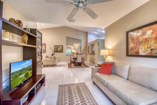 6173 Brightwater Terrace, Boynton Beach, FL 33437