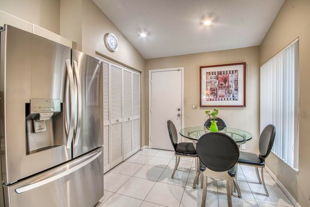 6173 Brightwater Terrace, Boynton Beach, FL 33437