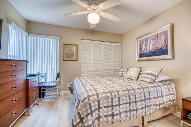 6173 Brightwater Terrace, Boynton Beach, FL 33437