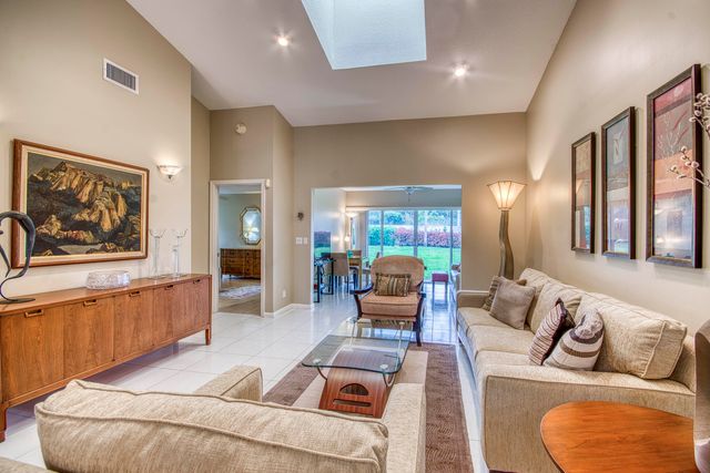 6173 Brightwater Terrace, Boynton Beach, FL 33437
