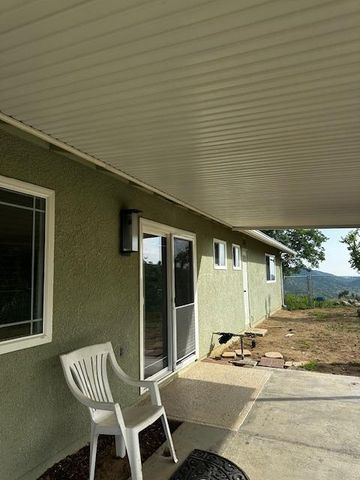 35312 George Smith Road, Yokuts Valley, CA 93675