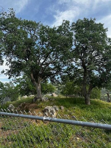 35312 George Smith Road, Yokuts Valley, CA 93675