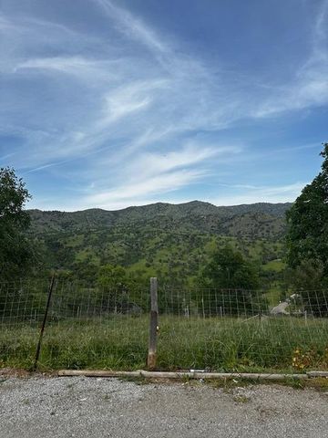 35312 George Smith Road, Yokuts Valley, CA 93675