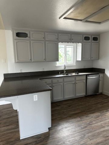 35312 George Smith Road, Yokuts Valley, CA 93675