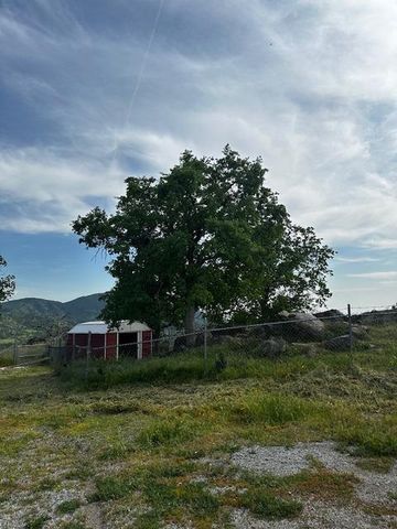 35312 George Smith Road, Yokuts Valley, CA 93675
