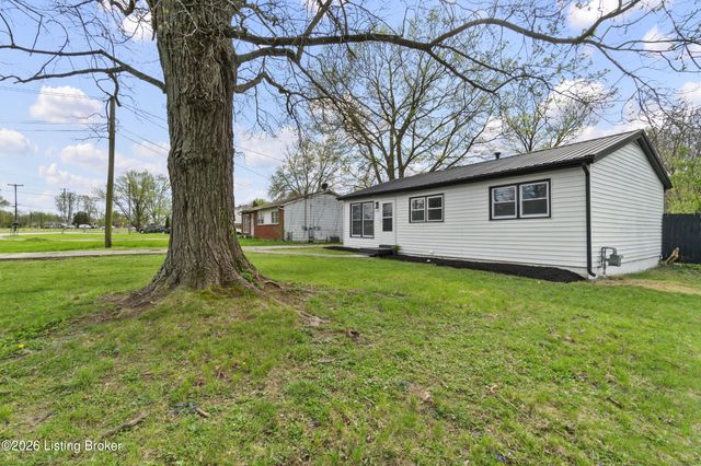 9304 New Maple Rd, Louisville, KY 40229