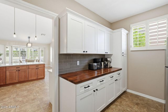 8696 E ALOE Drive, Gold Canyon, AZ 85118