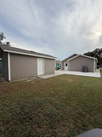 311 SW 14th Avenue, Mineral Wells, TX 76067