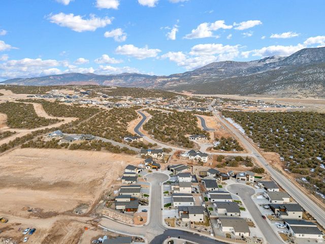 3330 W SUN CIR, Cedar City, UT 84720