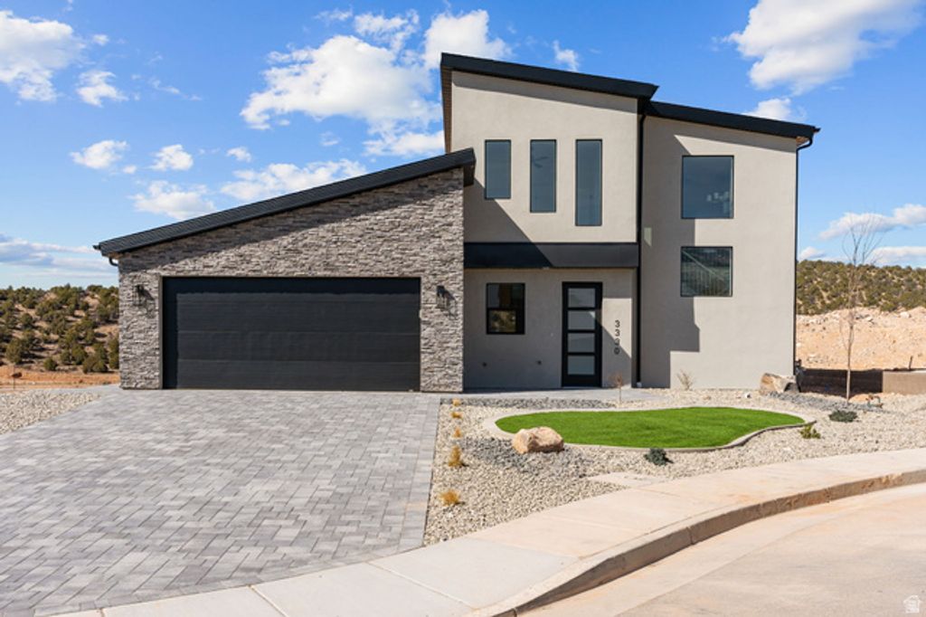 3330 W SUN CIR, Cedar City, UT 84720