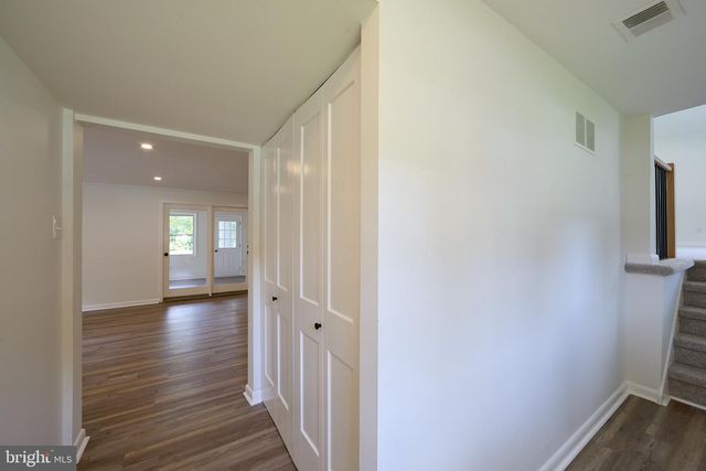 48 E CHEROKEE DR, Newark, DE 19713