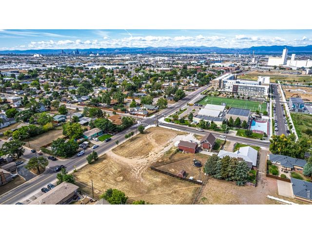 5651 E 62nd Ave, Commerce City, CO 80022