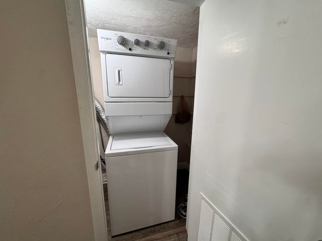 3124 Us Highway 441 J1, Okeechobee, FL 34974