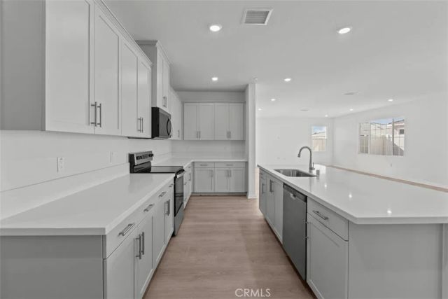 11721 Lasselle Street, Moreno Valley, CA 92557