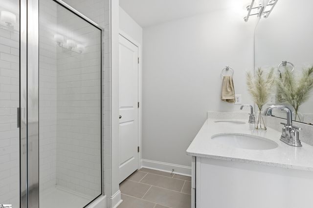 38 Red Horse Way, Greer, SC 29651