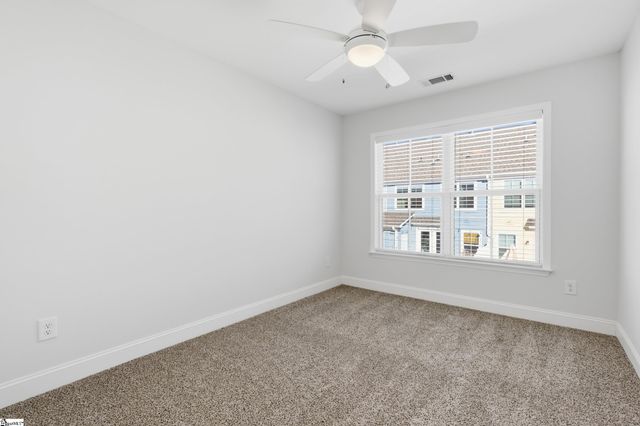 38 Red Horse Way, Greer, SC 29651