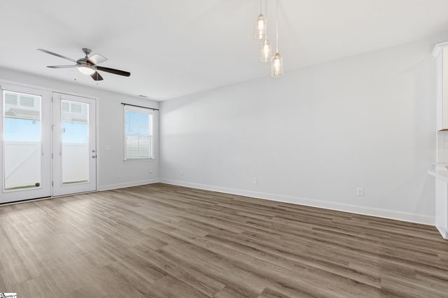 38 Red Horse Way, Greer, SC 29651