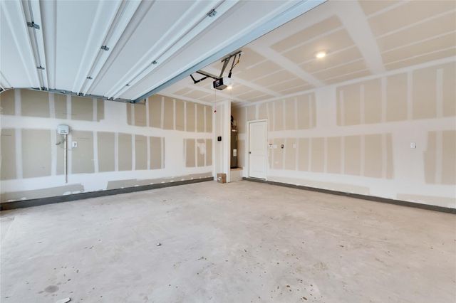 1008 Gray Fox CV, Hutto, TX 78634