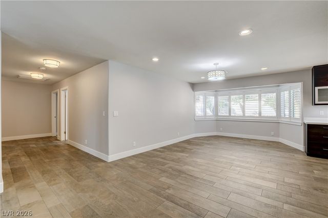 4207 Ridgecrest Drive, Las Vegas, NV 89121