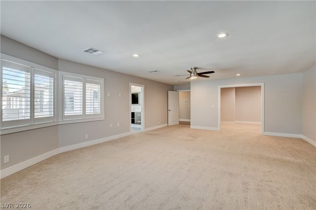 4207 Ridgecrest Drive, Las Vegas, NV 89121