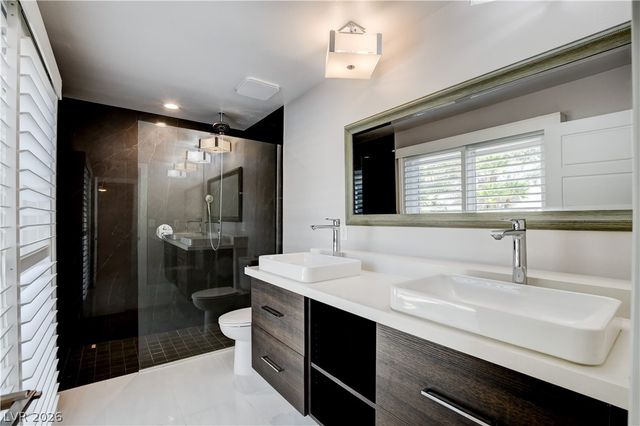 4207 Ridgecrest Drive, Las Vegas, NV 89121