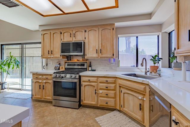 5313 Hollis Street, Bakersfield, CA 93308