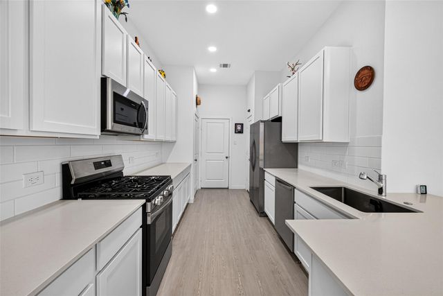 2206 Via Cami Lane, Houston, TX 77051