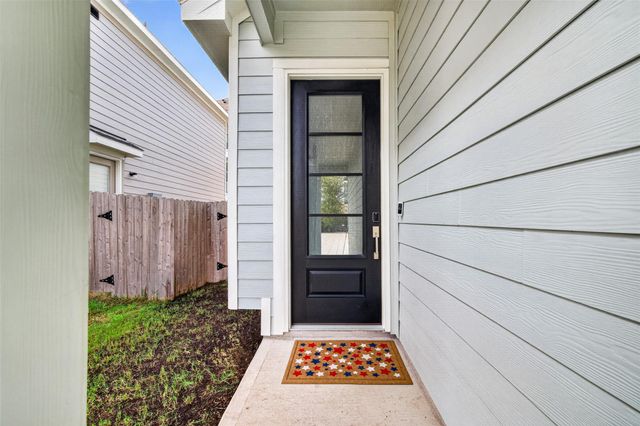 2206 Via Cami Lane, Houston, TX 77051