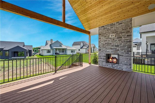 11717 W 181st Street, Overland Park, KS 66013