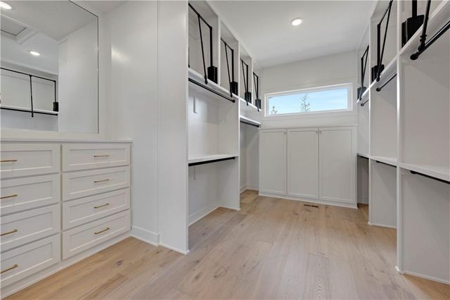11717 W 181st Street, Overland Park, KS 66013