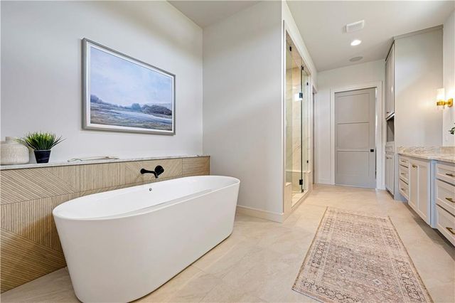 11717 W 181st Street, Overland Park, KS 66013