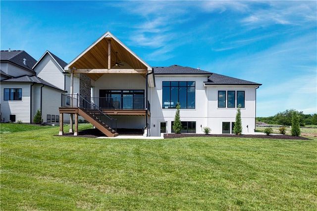 11717 W 181st Street, Overland Park, KS 66013