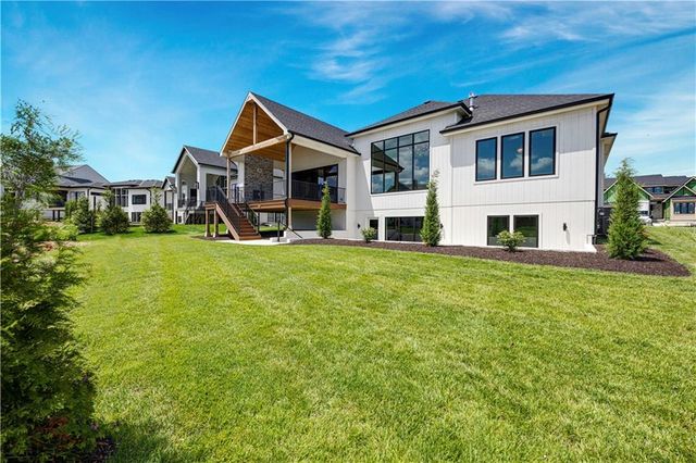 11717 W 181st Street, Overland Park, KS 66013