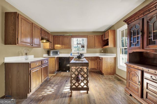 549 Eagles Nest Trail, Ball Ground, GA 30107